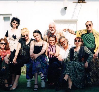 Minunatii actori ai teatrului pentru copii Colibri, atat de indragiti de copii